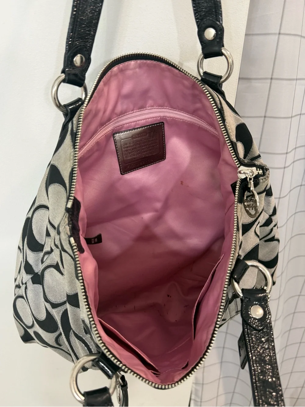 Coach (2010) Poppy Signature Lurex Glam Large Tote Bag- Black/Silver